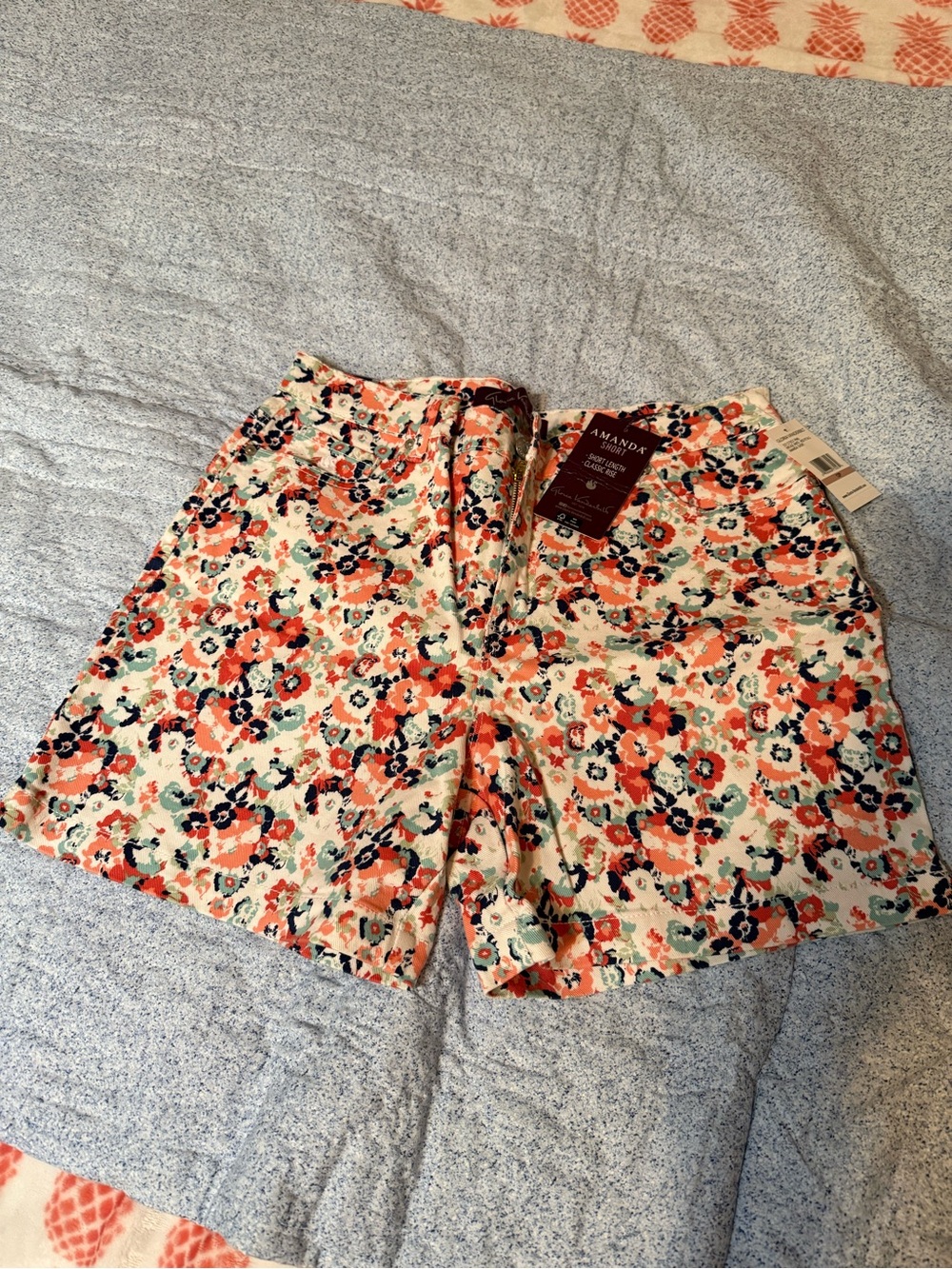 Gloria Vanderbilt Coral Navy Floral High-Waist Shorts